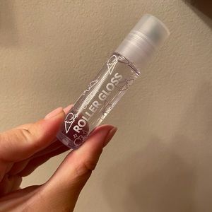 💖Colourpop roller gloss in ‘vanilla sundae’